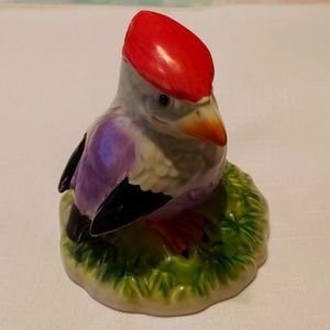 Goebel Bird by Gunter Scherrers.